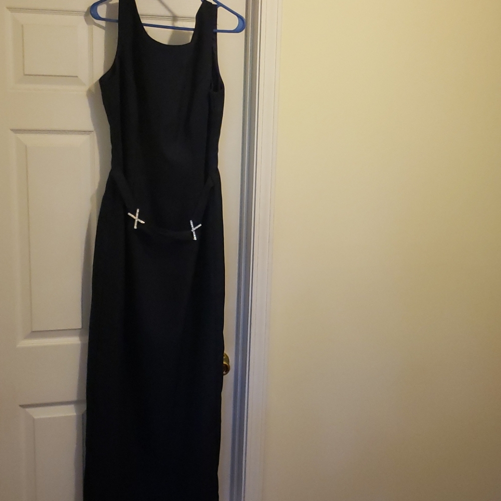 Crepe and Chiffon Long Sleeveless Dress